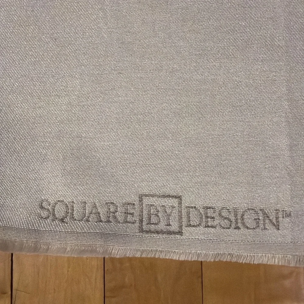 Square by Design Hummingbird  Woven Fabric Panel Embroidered Craft. New. Tan